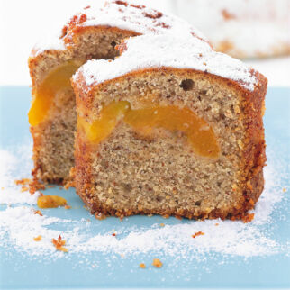 Cantuccini-Aprikosen-Kuchen aus dem Glas Cantuccini-Aprikosen-Kuchen aus dem Glas