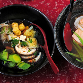 Sumo-Eintopf mit Gemüse Sumo-Eintopf mit Gemüse