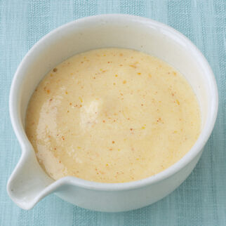 Orangenschaum-Dressing Orangenschaum-Dressing