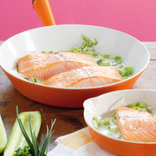 Lachs mit Gurkensauce Lachs mit Gurkensauce