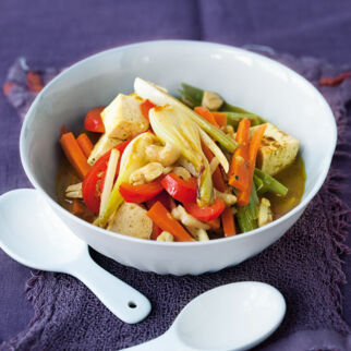 Tofu-Curry mit Bambus Tofu-Curry mit Bambus