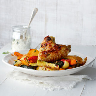 Ofengemüse mit Apfel-Raïta Ofengemüse mit Apfel-Raïta