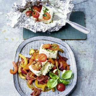 Gebackener Feta mit Balsamico-Gemüse Gebackener Feta mit Balsamico-Gemüse