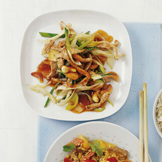 Scharfes Schwein mit Cashewkernen Scharfes Schwein mit Cashewkernen