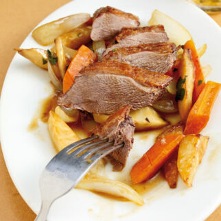 Gänsebraten – Gedämpft und Gebraten Gänsebraten – Gedämpft und Gebraten