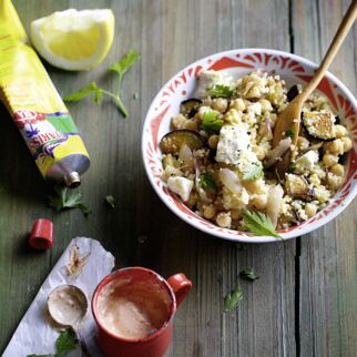 Auberginen-Couscous-Pfanne mit Feta Auberginen-Couscous-Pfanne mit Feta