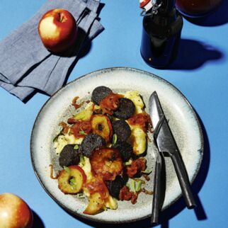 Gebratene Blutwurst mit Kartoffelstampf Gebratene Blutwurst mit Kartoffelstampf