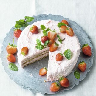 Erdbeercremetorte Erdbeercremetorte