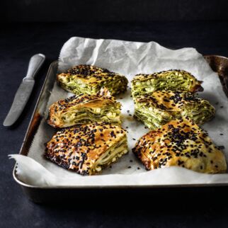 Fetaküchlein mit Rucola und Orange Fetaküchlein mit Rucola und Orange