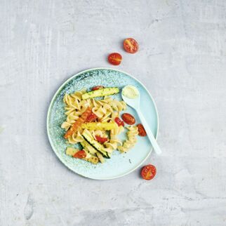 Nudelsalat mit Ofengemüse Nudelsalat mit Ofengemüse