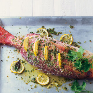 Meerbrasse aus dem Ofen Meerbrasse aus dem Ofen