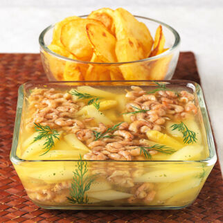 Spargelsülze mit Krabben und Kartoffeln Spargelsülze mit Krabben und Kartoffeln