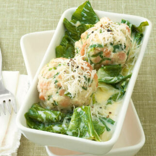 Semmelknödel mit Mangoldgemüse Semmelknödel mit Mangoldgemüse