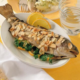 Mandelforellen aus dem Ofen Mandelforellen aus dem Ofen