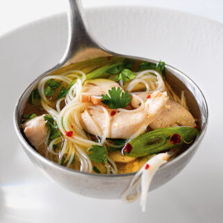 Asia-Hühnersuppe Asia-Hühnersuppe