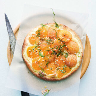 Aprikosen-Flammkuchen Aprikosen-Flammkuchen