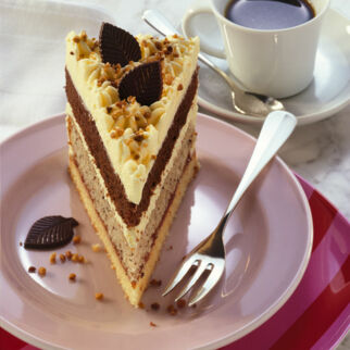 Buttercremetorte Buttercremetorte