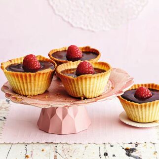 Dominiks Honigmond-Törtchen Dominiks Honigmond-Törtchen