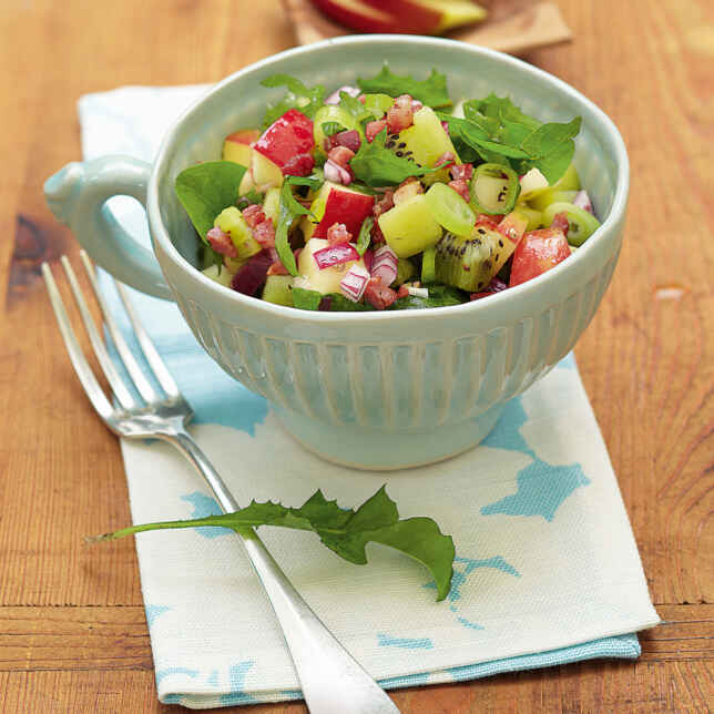 Wurstsalat mit Lauch und Äpfeln Rezept | Küchengötter