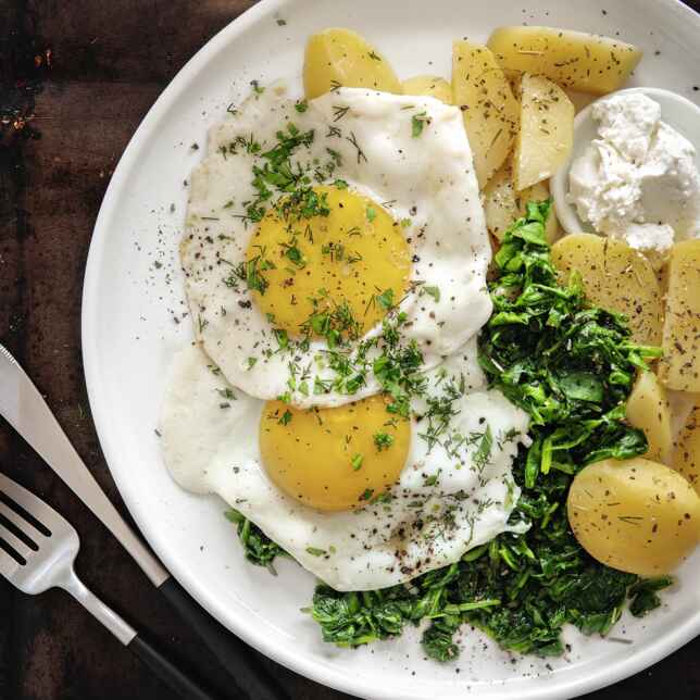 Süßkartoffeln mit Ei und Roter Bete Rezept | Küchengötter