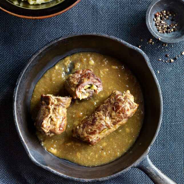 Rinderrouladen mit Schinken und Pilzen Rezept | Küchengötter