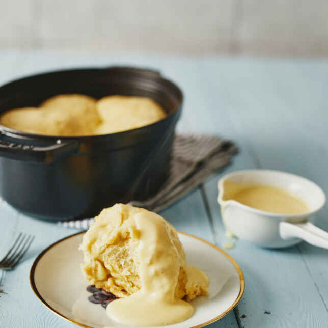 Dampfnudeln mit Vanillesauce Rezept | Küchengötter