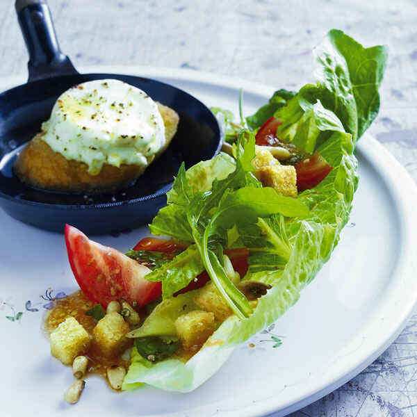 Kalbsschnitzel vom Grill mit roher Tomatensauce Rezept | Küchengötter