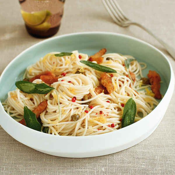 Spaghetti mit Rucola und schwarzen Oliven Rezept | Küchengötter