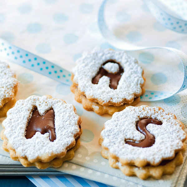 Schokokekse mit Nougatfüllung Rezept | Küchengötter