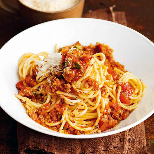 Bolognese alla mamma Rezept | Küchengötter