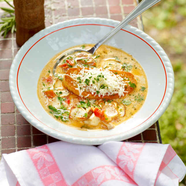 Steinpilzsuppe mit Kartoffeln Rezept | Küchengötter