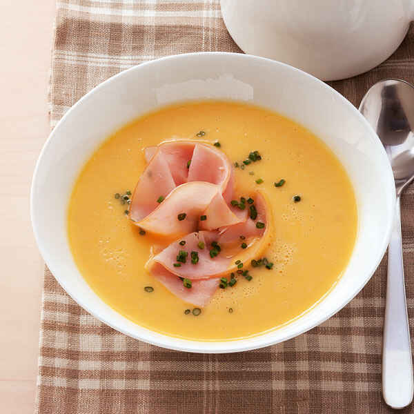 Kürbis-Kokos-Suppe mit Garnelen Rezept | Küchengötter