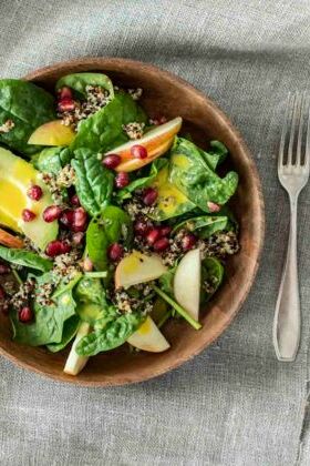 Superfood-Salat mit Quinoa Superfood-Salat mit Quinoa