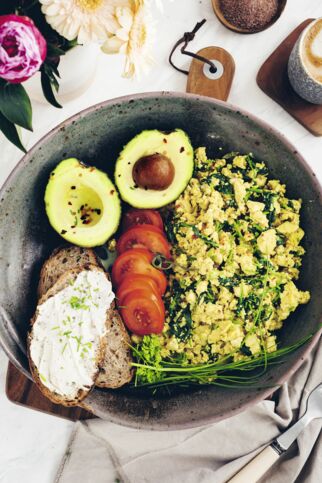 Tofuscramble mit Spinat Tofuscramble mit Spinat