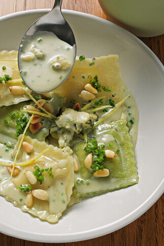 Ravioli in Käse-Zitronen-Sauce Ravioli in Käse-Zitronen-Sauce