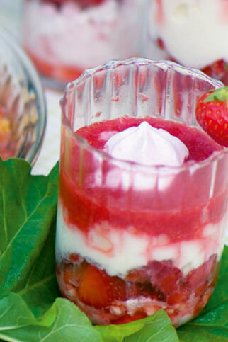 Erdbeer-Baiser-Creme Erdbeer-Baiser-Creme