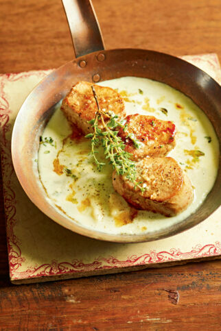 Medaillons in Roquefortsauce Medaillons in Roquefortsauce