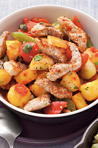 Kartoffel-Paprika-Pfanne mit Schweinefleisch Kartoffel-Paprika-Pfanne mit Schweinefleisch
