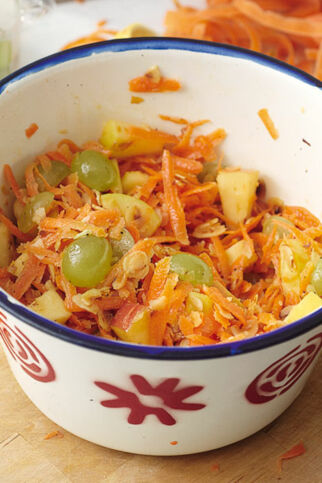 Fruchtiger Möhrensalat Fruchtiger Möhrensalat