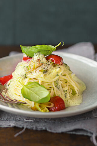 Basilikum-Ziegenkäse-Schaum Basilikum-Ziegenkäse-Schaum