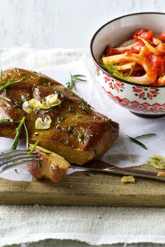 Seitan-Steaks mit Tomatensauce Seitan-Steaks mit Tomatensauce