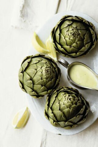Artischocken mit Kartoffel-Hollandaise Artischocken mit Kartoffel-Hollandaise