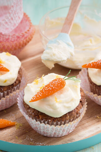 Carrot-Cupcakes mit Ananas Carrot-Cupcakes mit Ananas