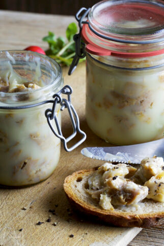 Eingemachtes Schweinefleisch Eingemachtes Schweinefleisch