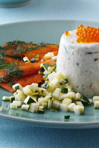 Sauerrahmmousse mit Graved Lachs Sauerrahmmousse mit Graved Lachs