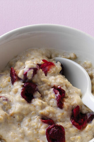 Porridge mit Cranberries Porridge mit Cranberries