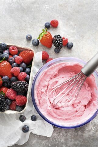 Beerige Moussefüllung Beerige Moussefüllung