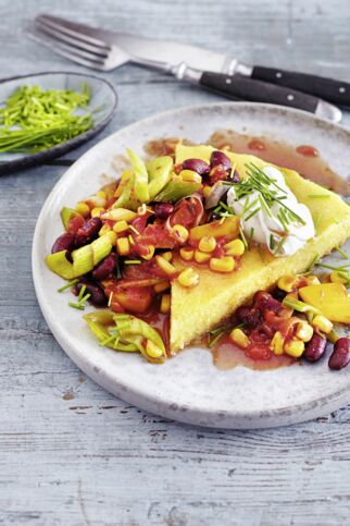 Polentaschnitten mit Chili-Gemüse Polentaschnitten mit Chili-Gemüse