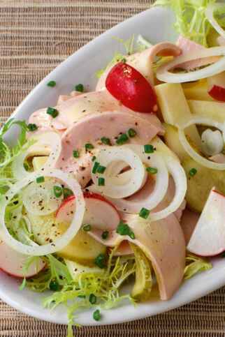 Leichter Schweizer Wurstsalat Leichter Schweizer Wurstsalat