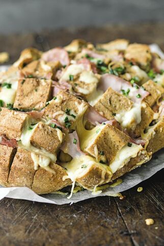 Schinken-Käse-Partybrot Schinken-Käse-Partybrot